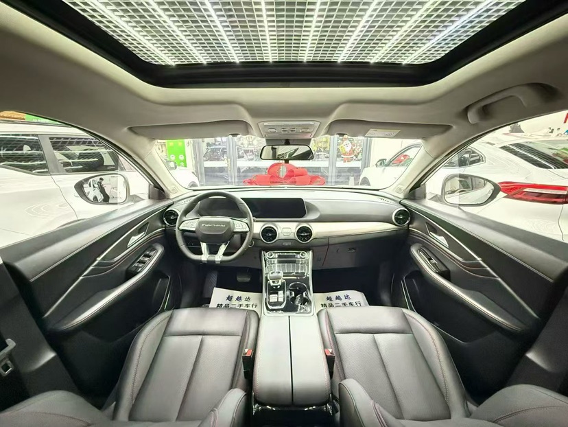 Forthing T5 EVO 2023 صورة سيارة #4