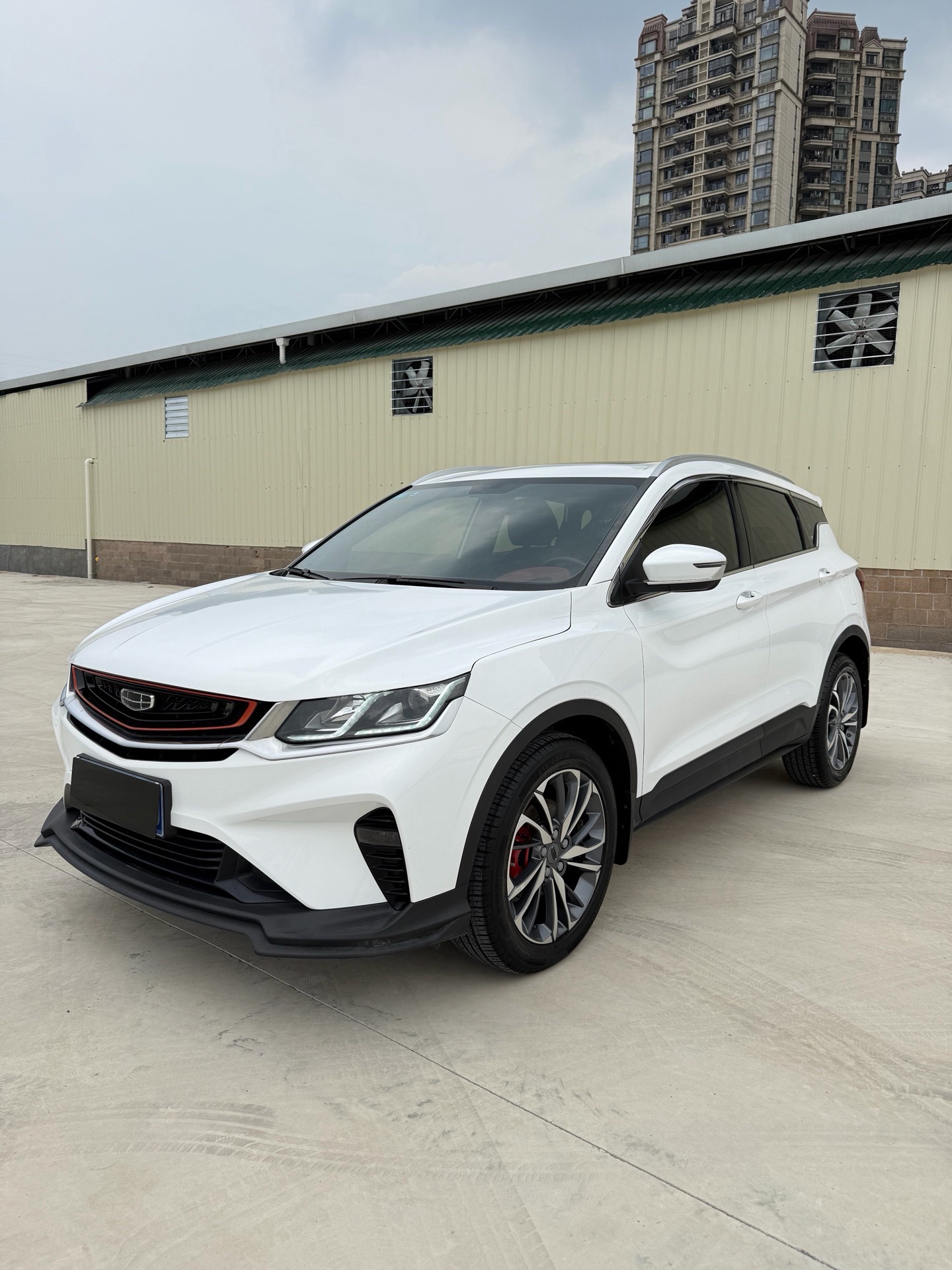 GEELY Coolray 2020 car image 
