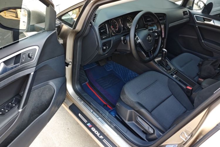 Volkswagen Golf 2019 #16 Volkswagen Golf 2019 car image #16