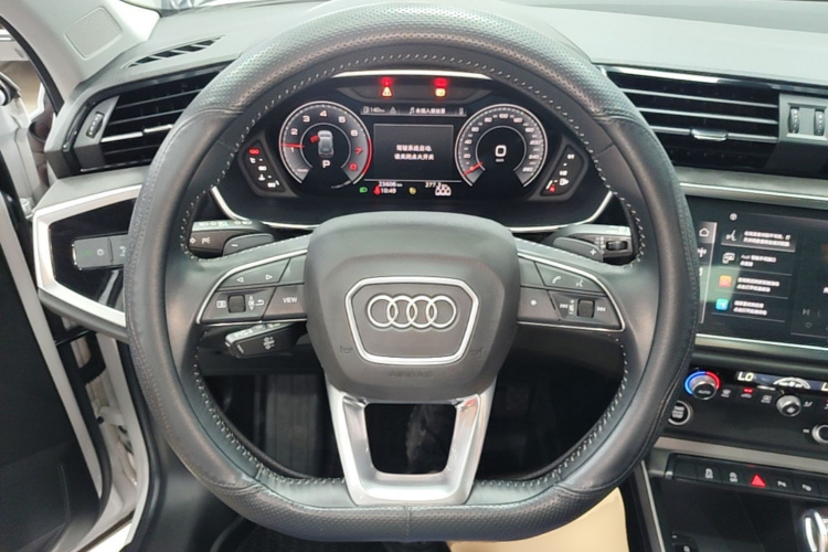 Audi Q3 2022 #11 Audi Q3 2022 car image #11