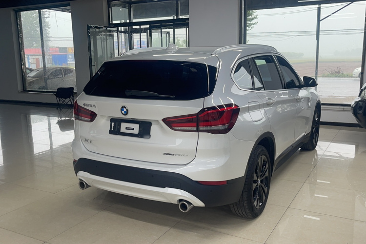 BMW X1 2020 #6 BMW X1 2020 car image #6