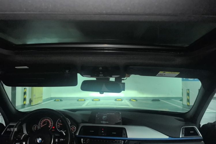 BMW 3 Series 2018 car image #20