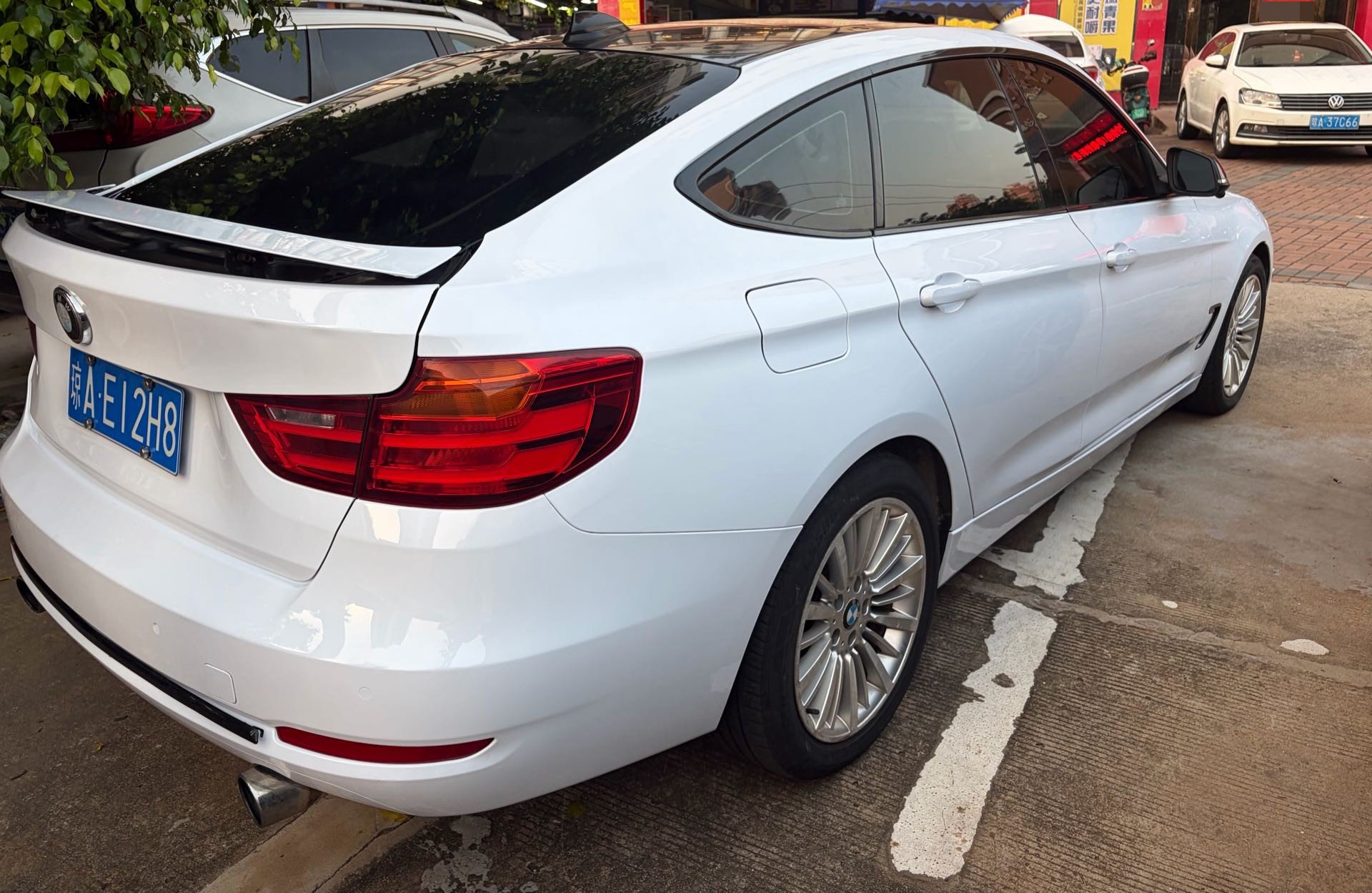 BMW 3 Series GT 2015 #5 BMW 3 Series GT 2015 صورة سيارة #5