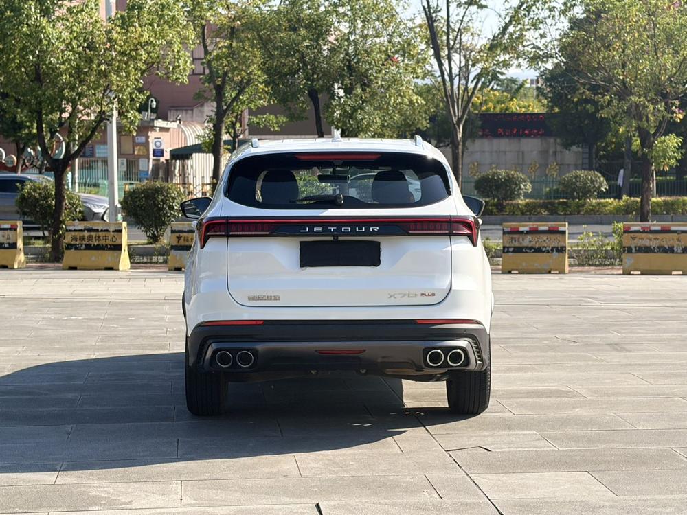 Jetour X70 PLUS 2022 изображение автомобиля #6