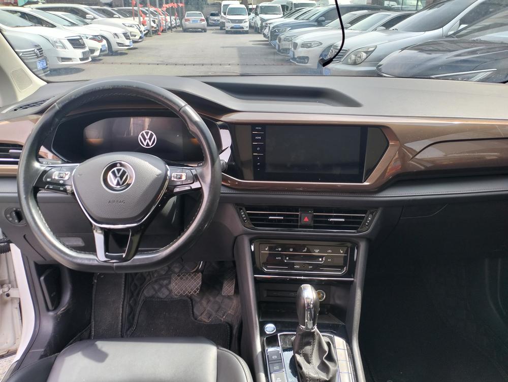 Volkswagen Tharu 2022 #10 Volkswagen Tharu 2022 car image #10