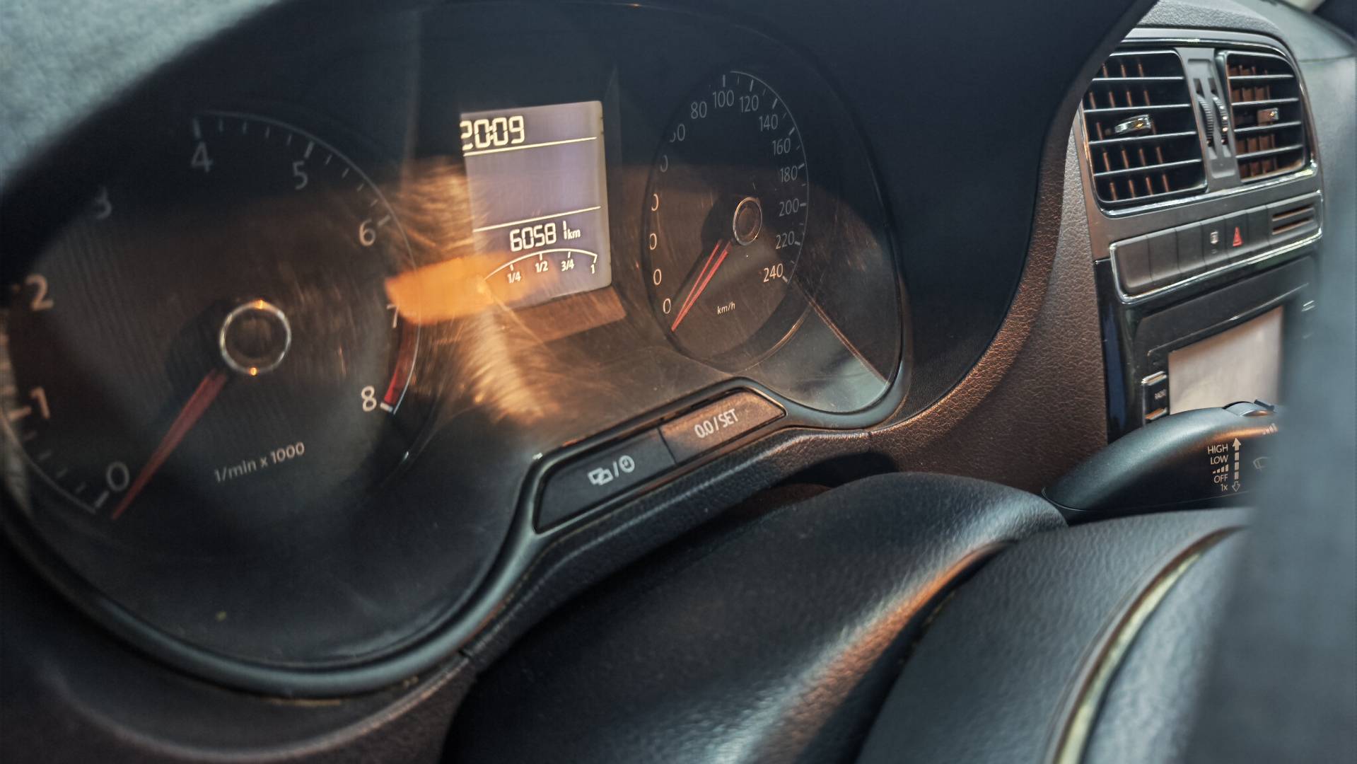 Volkswagen Polo 2016 #10 Volkswagen Polo 2016 car image #10