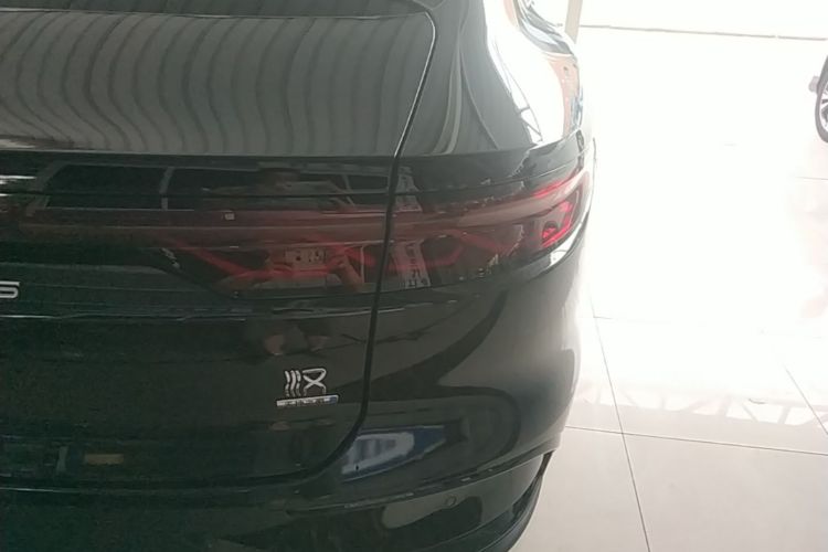 BYD Han 2025 #8 BYD Han 2025 car image #8