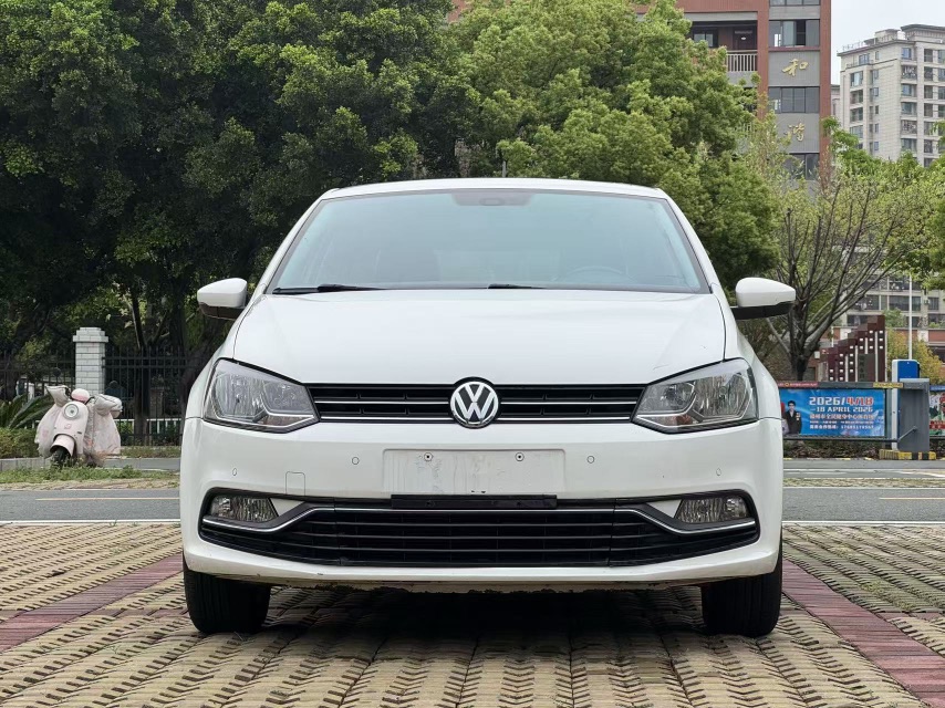 Volkswagen Polo 2015 #2 Volkswagen Polo 2015 car image #2