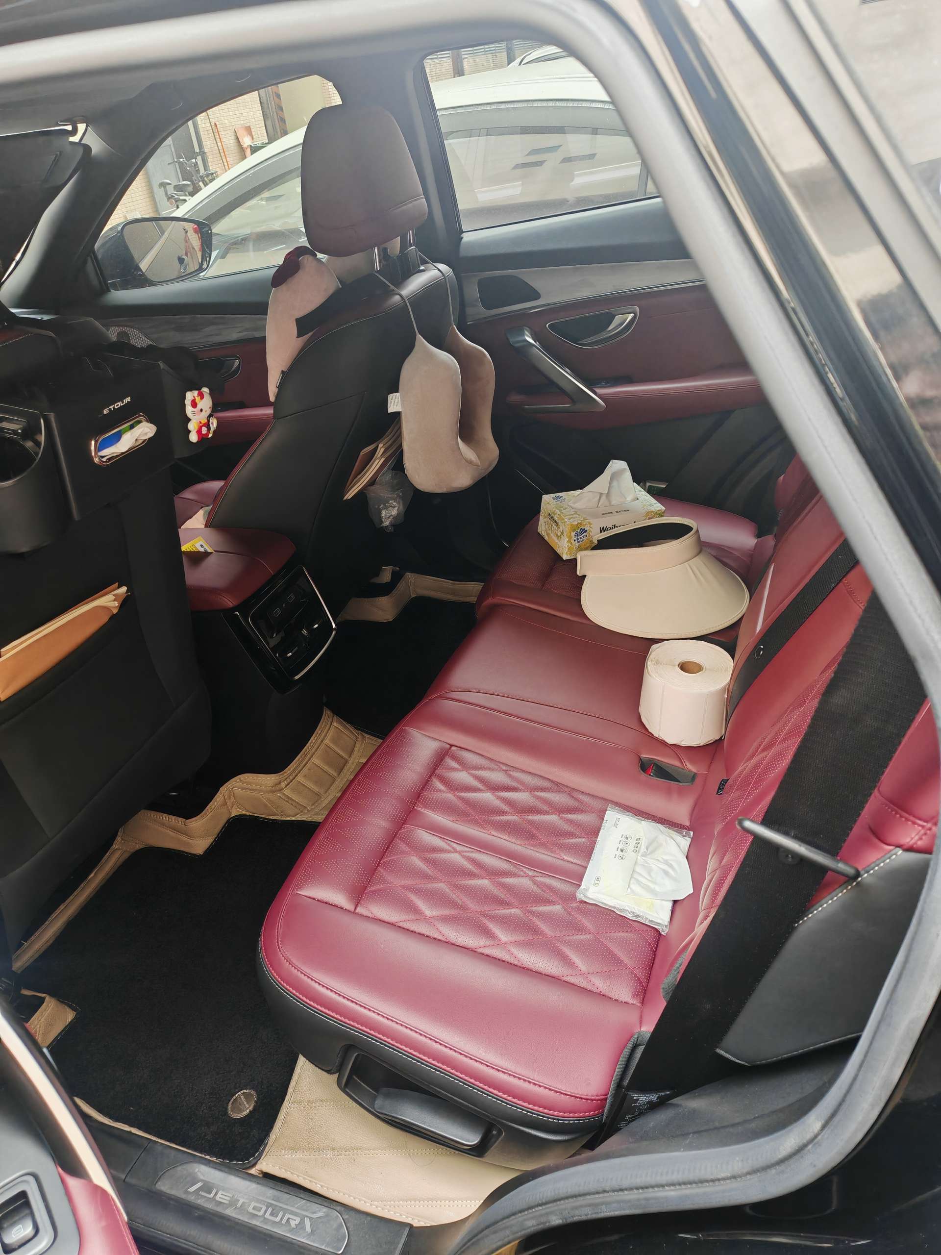 Jetour X70 PLUS 2024 immagine di auto #4