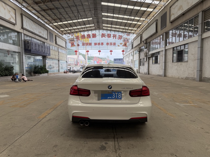 BMW 3 Series 2018 car image #8