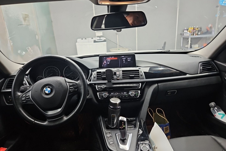 BMW 3 Series 2017 #7 BMW 3 Series 2017 immagine di auto #7