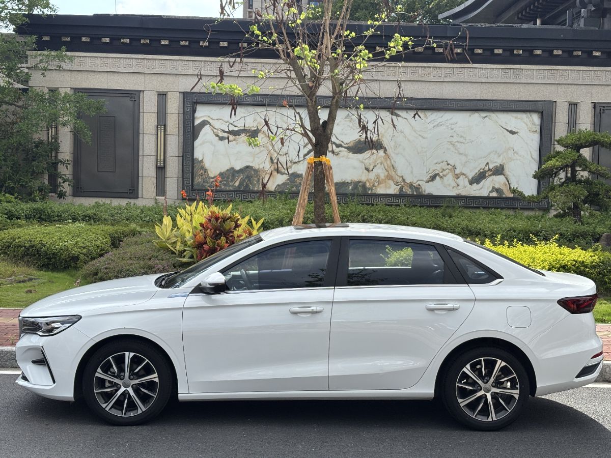 GEELY Emgrand 2022 #9 GEELY Emgrand 2022 car image #9