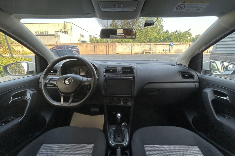 Volkswagen Polo 2019 #12 Volkswagen Polo 2019 car image #12