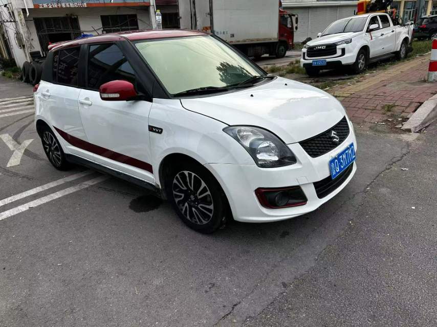Suzuki Swift 2018 #3 Suzuki Swift 2018 car image #3