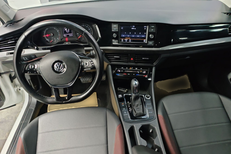 Volkswagen Bora 2020 car image #10