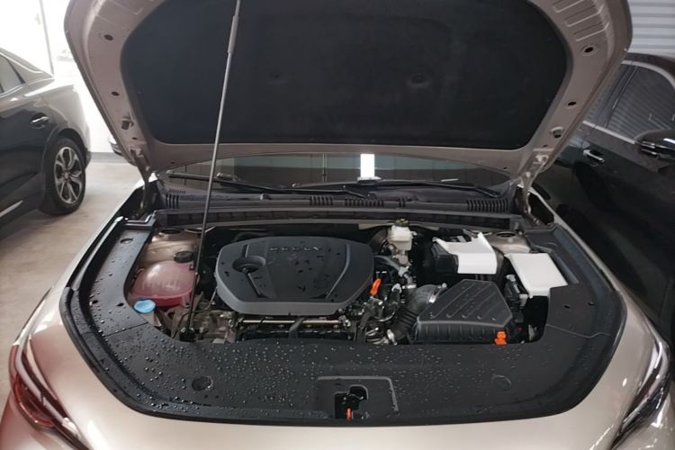 GEELY Emgrand 2026 #20 GEELY Emgrand 2026 car image #20