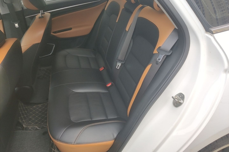 GEELY Emgrand GL 2020 #17 GEELY Emgrand GL 2020 immagine di auto #17