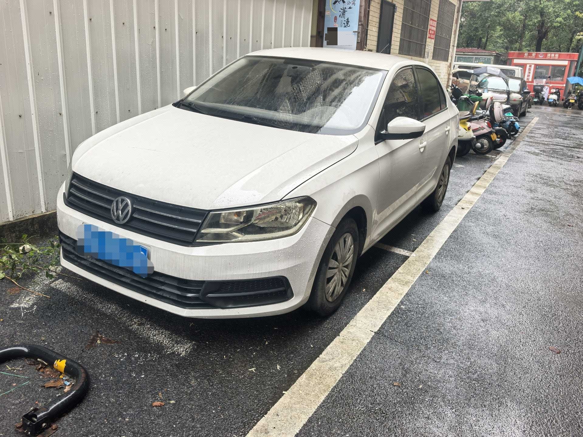 Volkswagen Santana 2021 car image 