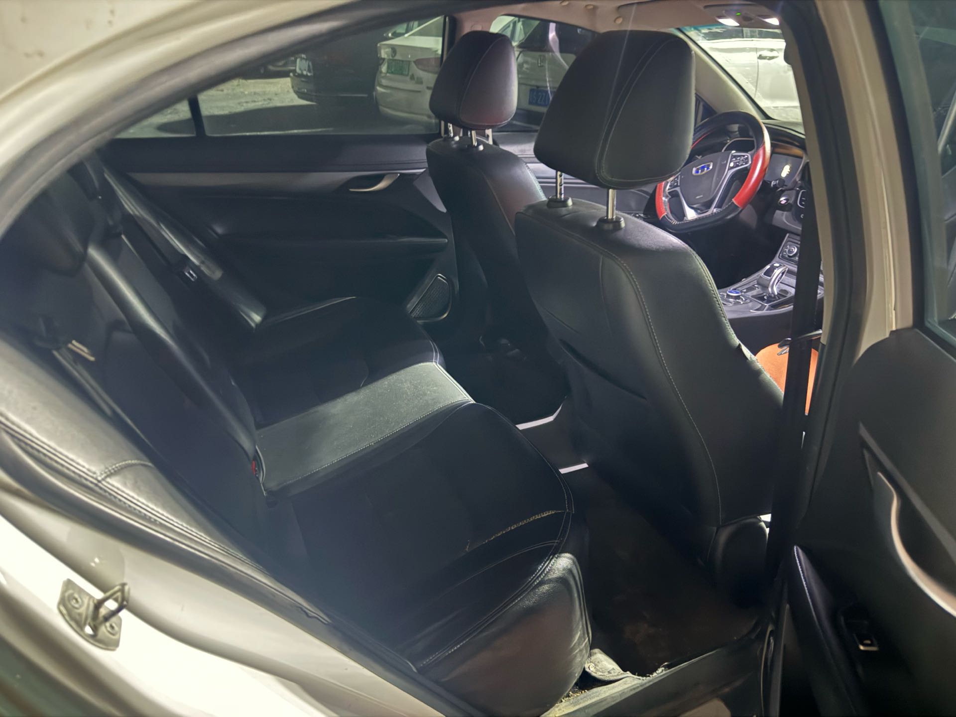 GEELY Emgrand New Energy 2018 imagen de coche #4