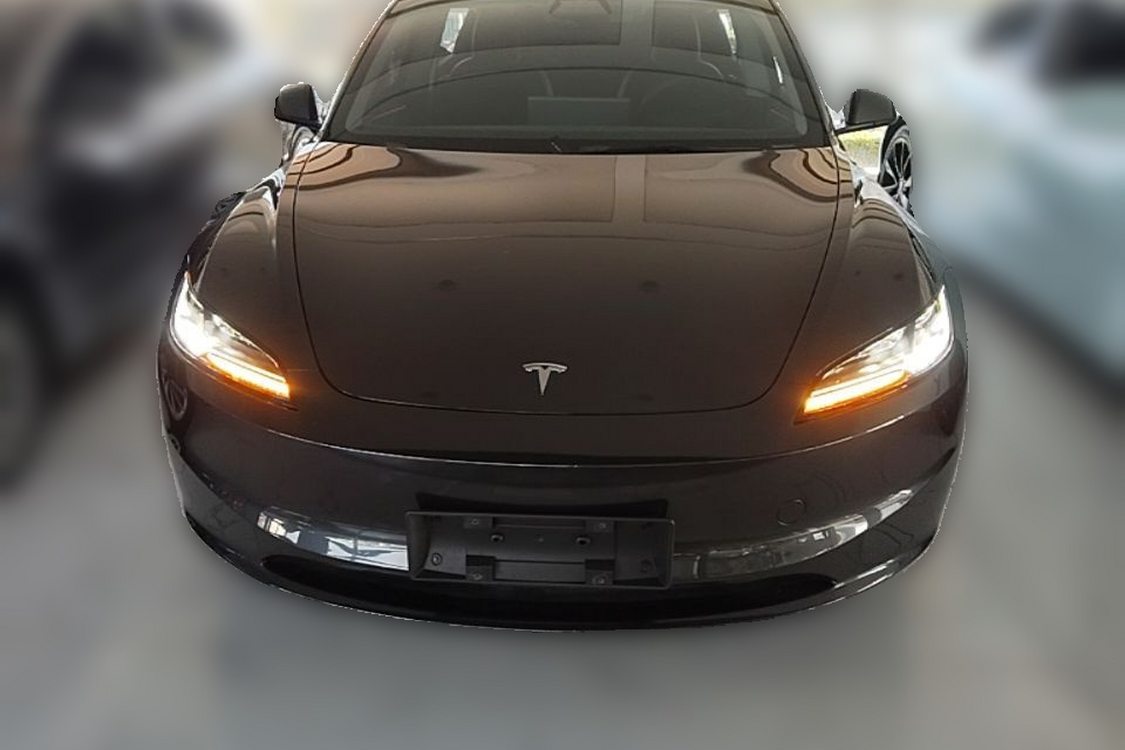 Tesla Model 3 2024 صورة سيارة #5