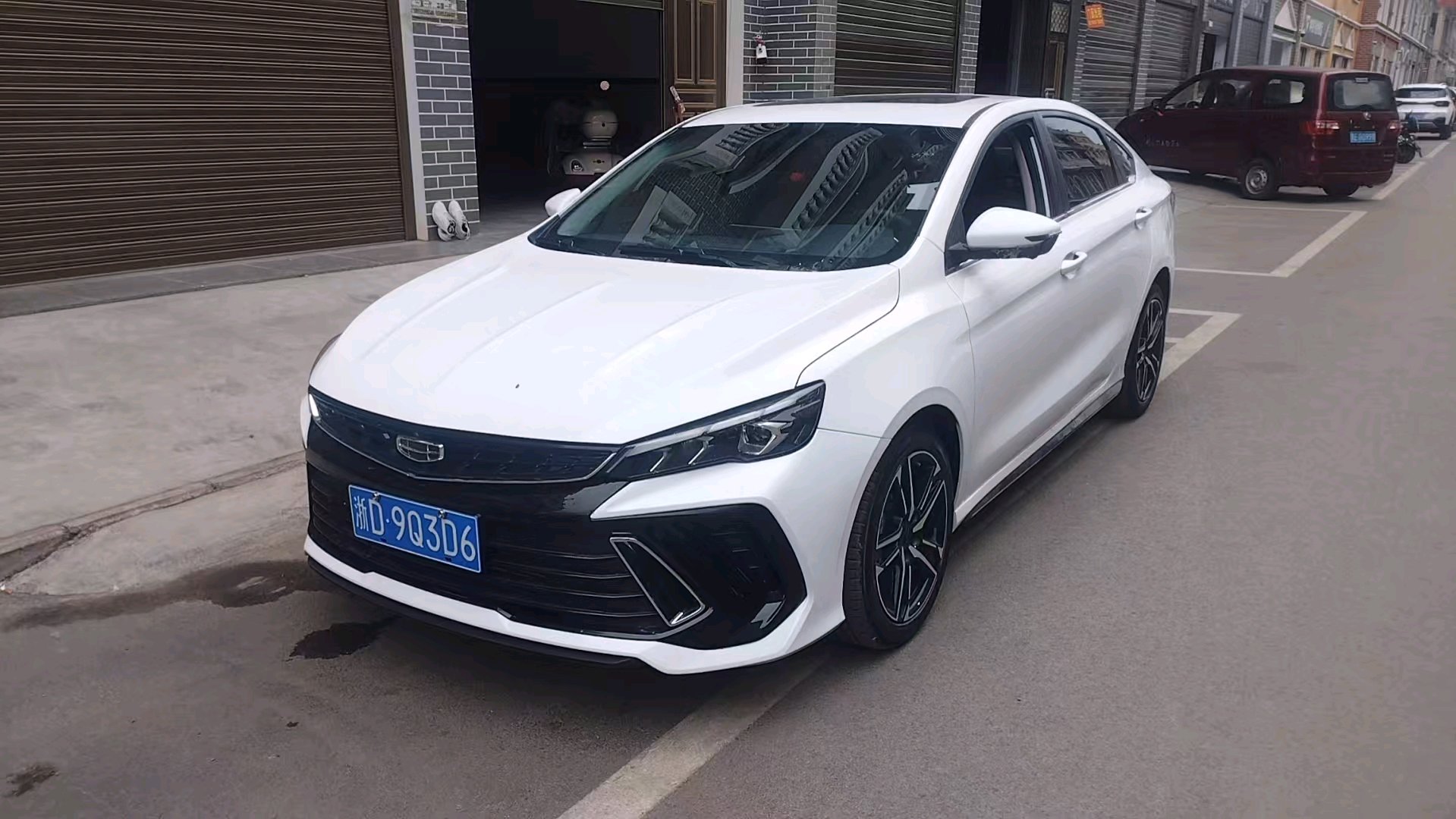 GEELY Binray 2024 GEELY Binray 2024 immagine di auto