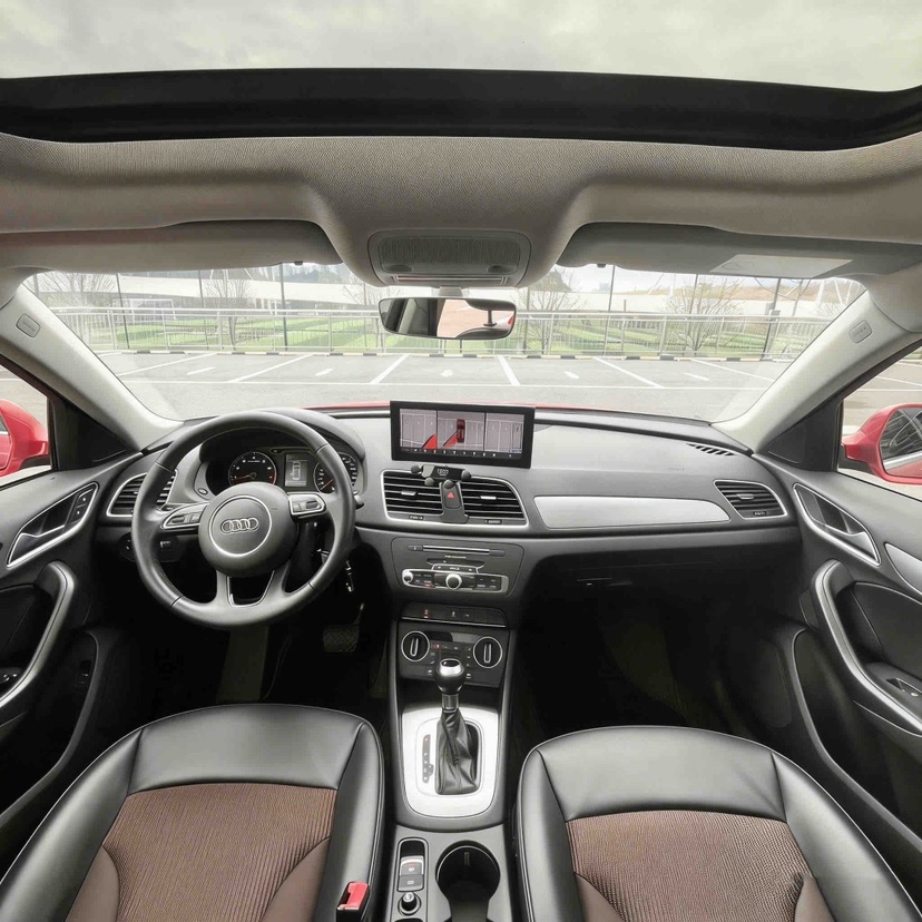 Audi Q3 2016 car image #5
