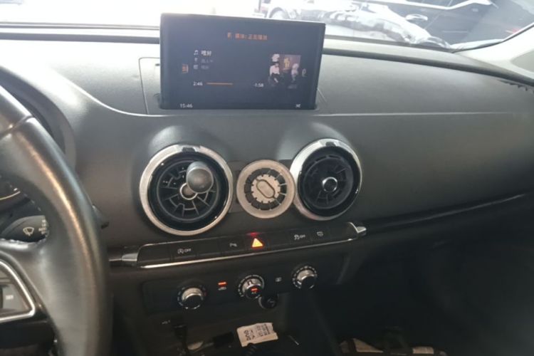 Audi A3 2018 #13 Audi A3 2018 car image #13