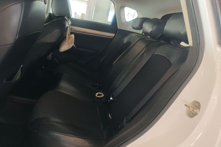 GEELY Coolray 2019 imagen de coche #17