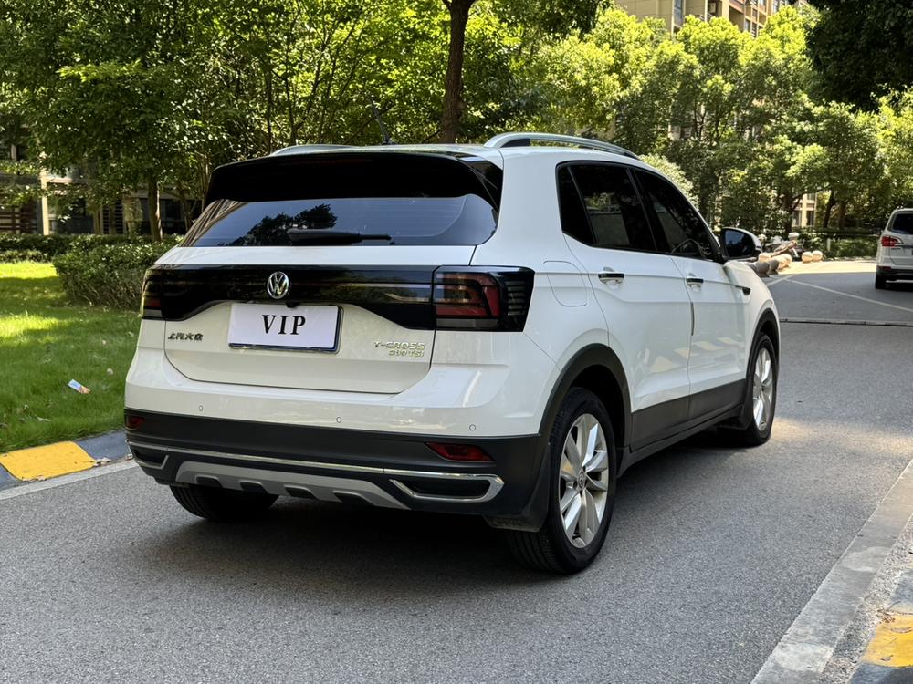 Volkswagen T-Cross 2019 car image #7