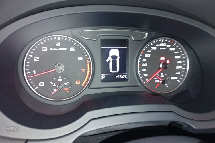 Audi Q3 2019 #13 Audi Q3 2019 car image #13