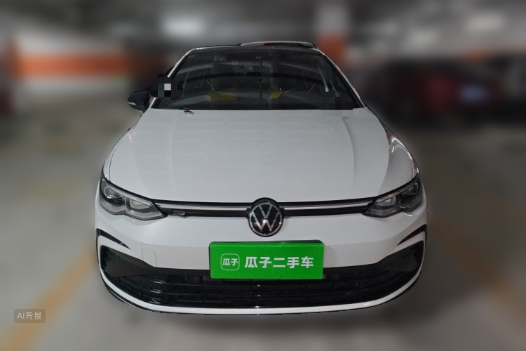 Volkswagen Golf 2021 car image #3