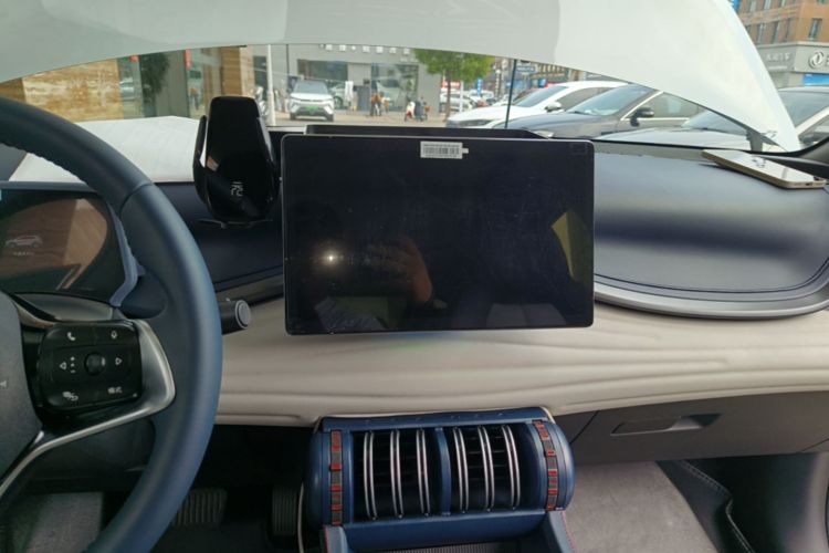BYD Yuan Plus 2023 car image #13