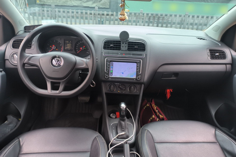 Volkswagen Polo 2017 #12 Volkswagen Polo 2017 car image #12