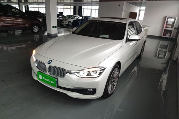 BMW 3 Series 2019 #2 BMW 3 Series 2019 immagine di auto #2