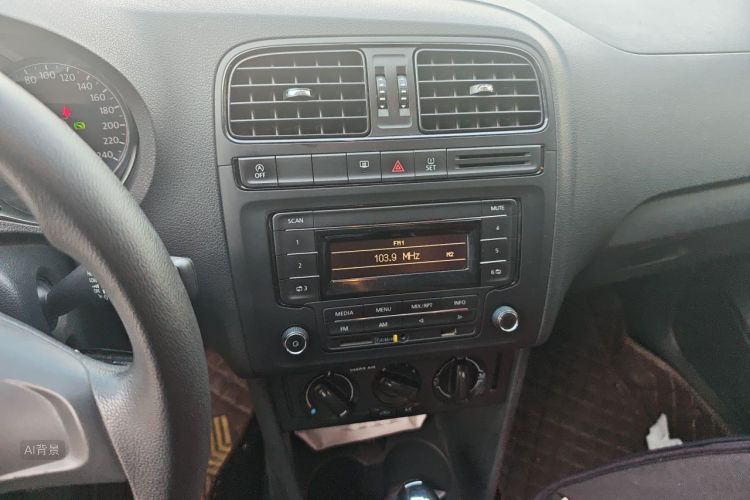 Volkswagen Polo 2018 #15 Volkswagen Polo 2018 car image #15