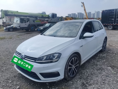 Volkswagen Golf 2016 Volkswagen Golf 2016 صورة سيارة