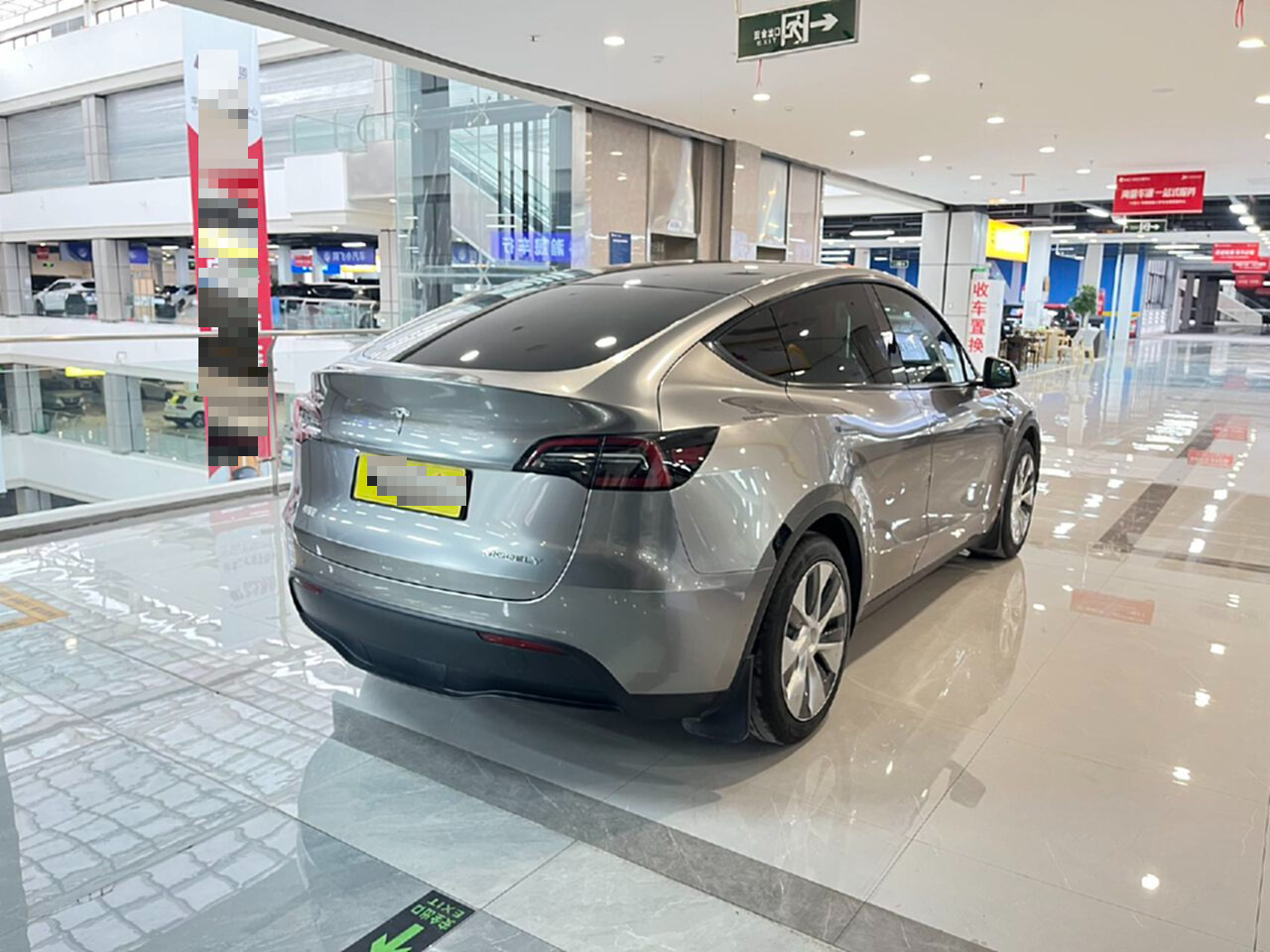 Tesla Model Y 2022 #9 Tesla Model Y 2022 car image #9