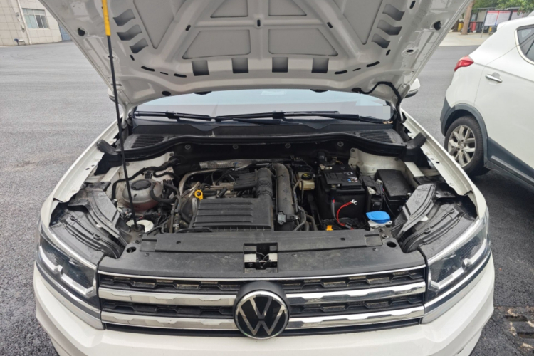 Volkswagen Tharu 2022 imagen de coche #22