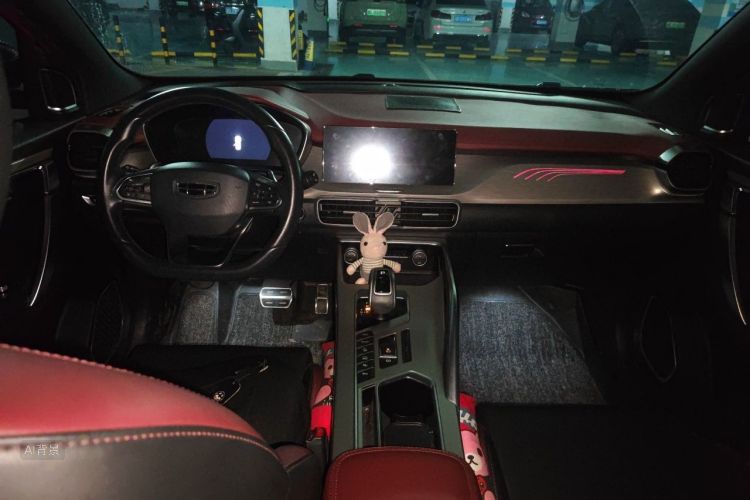 GEELY Coolray 2020 car image #11