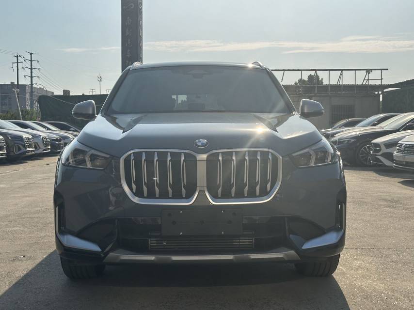 BMW X1 2023 #2 BMW X1 2023 car image #2