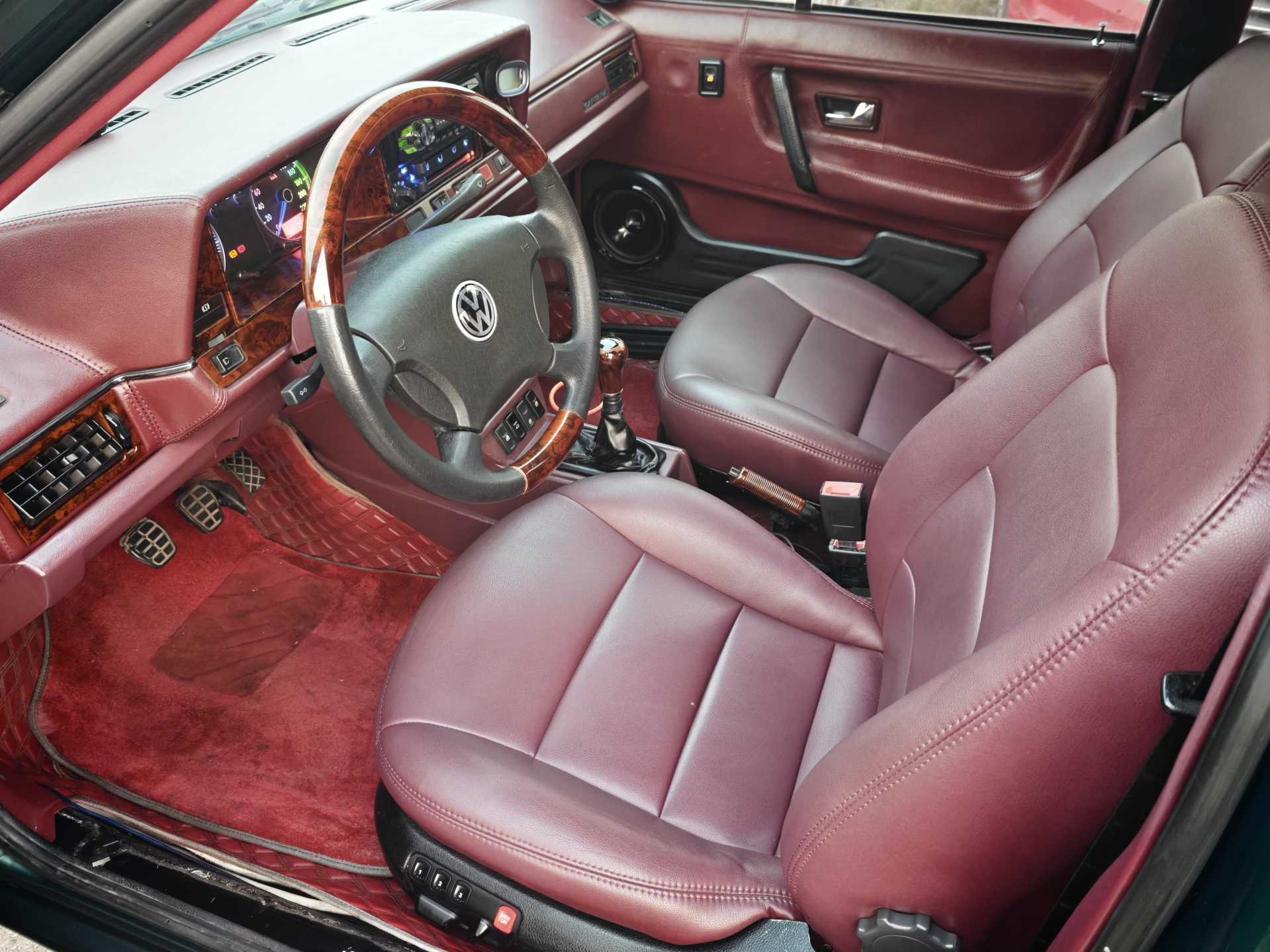 Volkswagen Santana Classic 2009 #4 Volkswagen Santana Classic 2009 car image #4