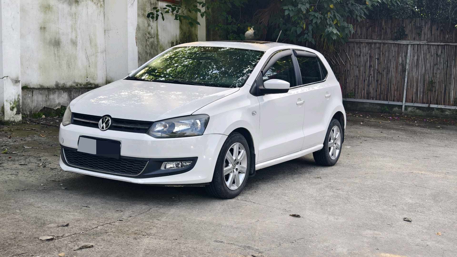 Volkswagen Polo 2012 Volkswagen Polo 2012 car image
