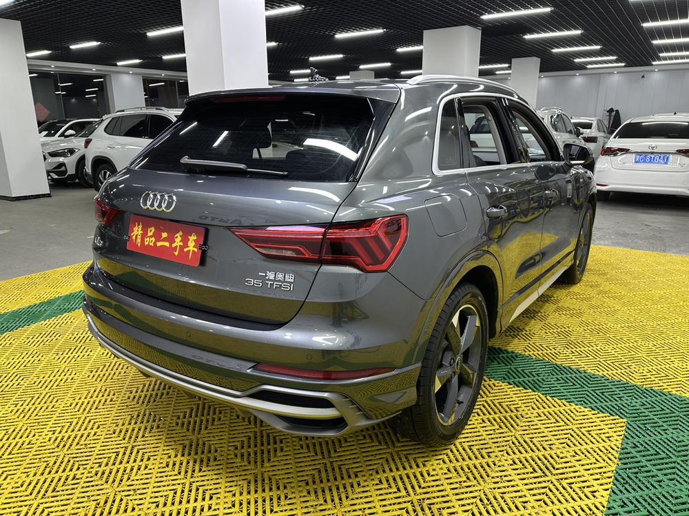 Audi Q3 2023 #6 Audi Q3 2023 car image #6