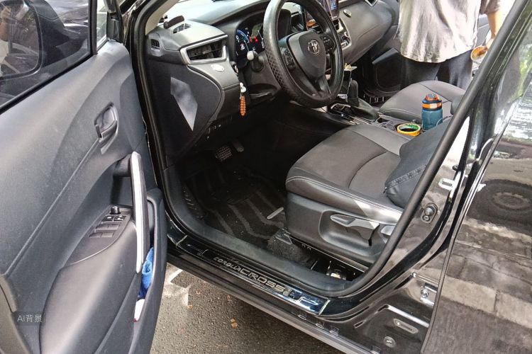 Toyota Corolla Cross 2024 صورة سيارة #18