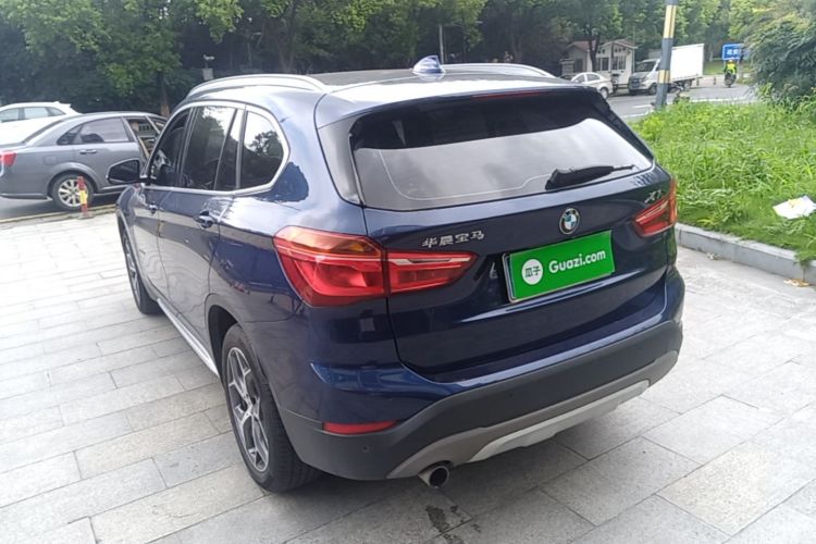 BMW X1 2018 #7 BMW X1 2018 car image #7