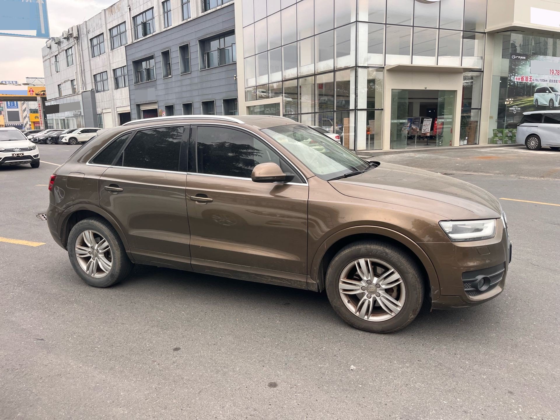 Audi Q3 2014 #7 Audi Q3 2014 car image #7