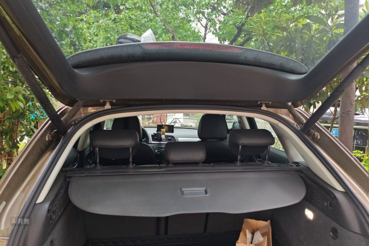 Audi Q3 2017 #21 Audi Q3 2017 car image #21