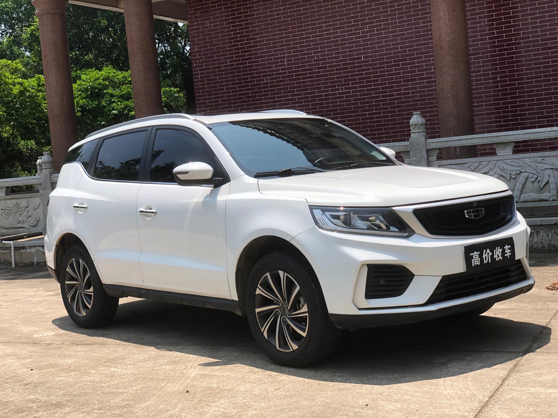 GEELY Vision X6 2021 car image #3