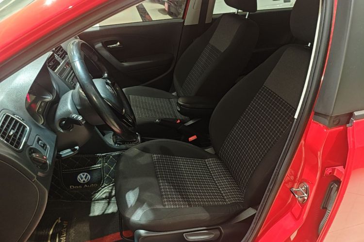 Volkswagen Polo 2016 imagem de carro #15