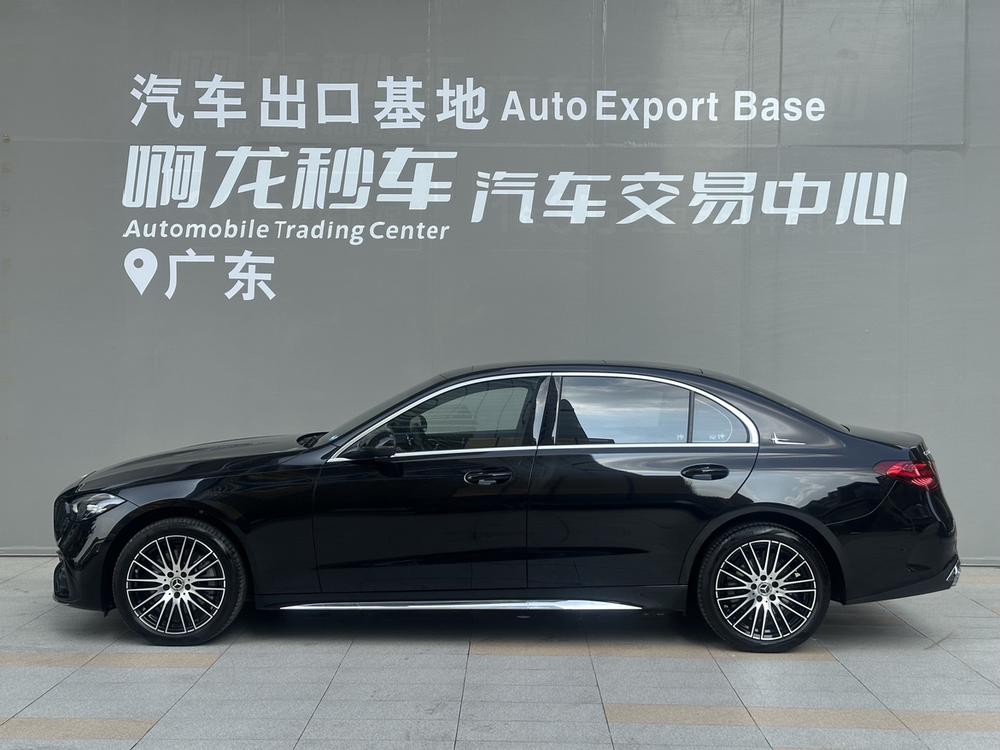 Mercedes-Benz C Class 2024 car image #3